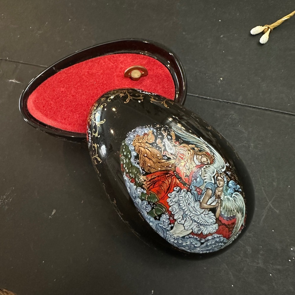 Vintage Palekh Russian Porcelain Swan Lake Music Box Egg Shaped Black Gold